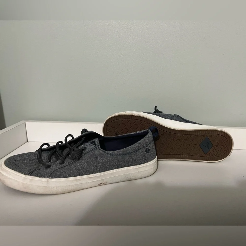 Women’s Size 8.5 Sperry Slip On Loafers. Denim look.